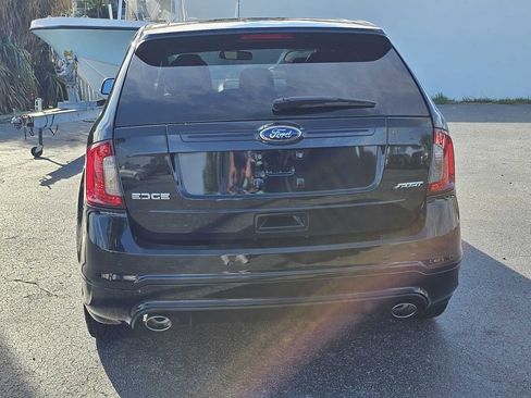 Used 2013 Ford Edge Sport w/ Driver Entry Pkg image 10