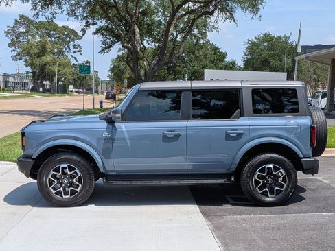 Used 2025 Ford Bronco Outer Banks AWD/4WD image 8