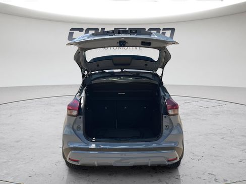 Used 2023 Nissan Kicks SR w/ SR Premium Package FWD image 24