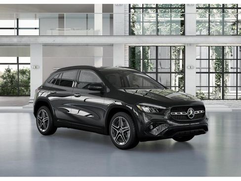 New 2026 Mercedes-Benz GLA 250 4MATIC image 11