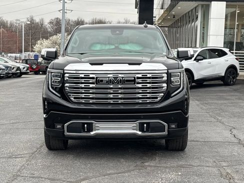 New 2026 GMC Sierra 1500 Denali w/ Denali Reserve Package image 14