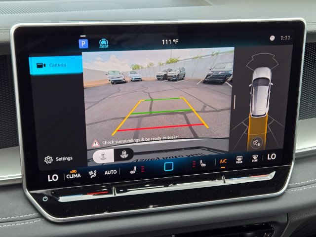 New 2026 Volkswagen Tiguan SE R-Line FWD image 13