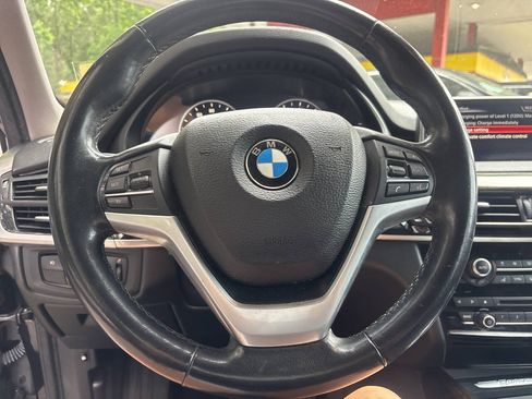 Used 2016 BMW X5 xDrive40e w/ Premium Package AWD/4WD image 11