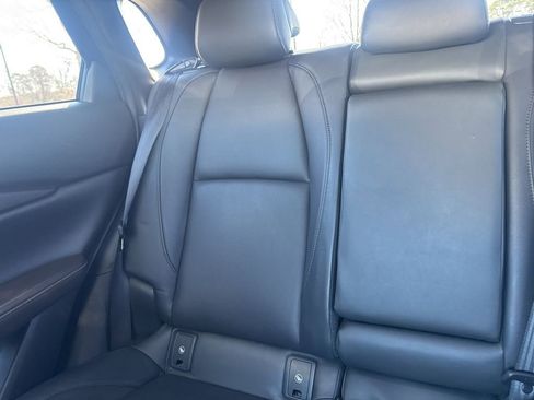 Used 2024 MAZDA CX-30 AWD 2.5 S w/ Premium Package image 9