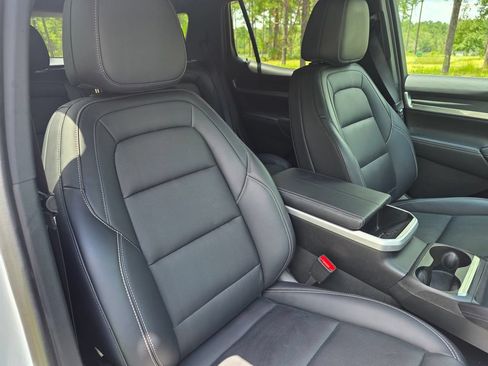 Used 2026 GMC Terrain Elevation w/ Elevation Premium Package AWD/4WD image 27