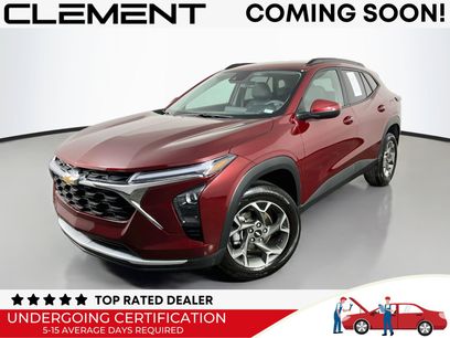 Used 2025 Chevrolet Trax LT