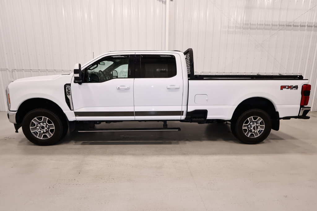 Certified 2023 Ford F350 Lariat w/ Lariat Ultimate Package AWD/4WD image 7
