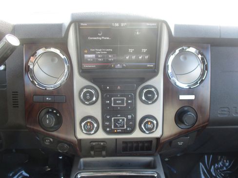 Used 2016 Ford F250 Lariat w/ Lariat Interior Package AWD/4WD image 22