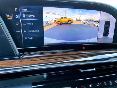 Used 2023 Cadillac Escalade ESV Luxury RWD image 26