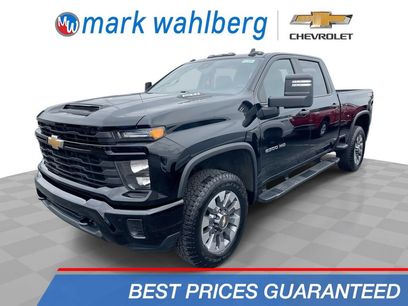 Used 2024 Chevrolet Silverado 2500 Custom w/ Custom Value Package