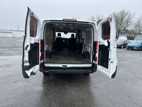 Used 2021 Ford Transit 250 Low Roof RWD image 21
