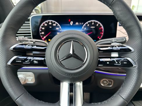 New 2026 Mercedes-Benz GLS 450 4MATIC image 27