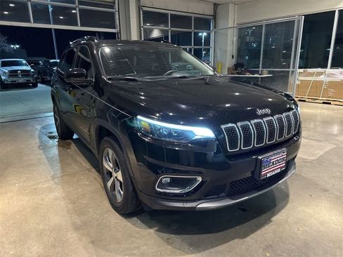 Used 2022 Jeep Cherokee Limited image 6