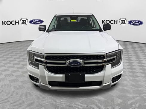 Used 2025 Ford Ranger XLT w/ Chrome Accent Package AWD/4WD image 2