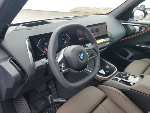 New 2026 BMW X3 xDrive30 w/ Premium Package image 11