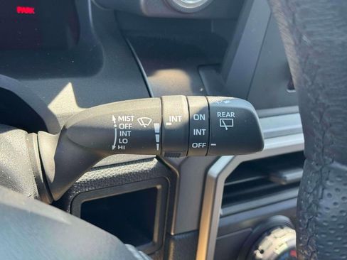 Used 2025 Toyota 4Runner SR5 AWD/4WD image 26