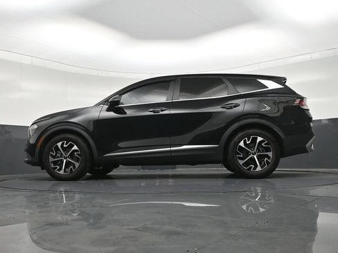 Used 2023 Kia Sportage EX FWD image 25