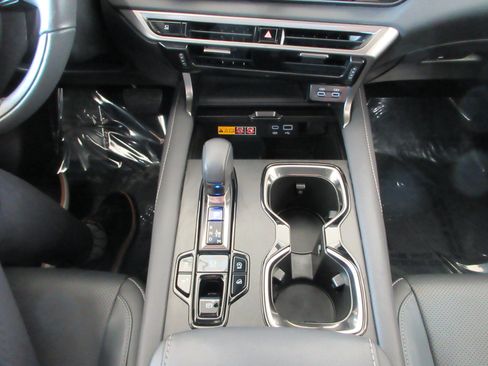 Used 2024 Lexus RX 350 Premium w/ Convenience Package AWD/4WD image 44