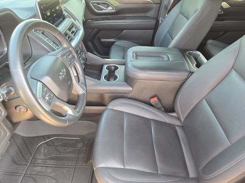 Used 2023 Chevrolet Tahoe Z71 w/ Luxury Package AWD/4WD image 14