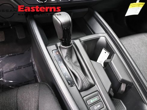 Used 2025 Honda Accord LX image 12