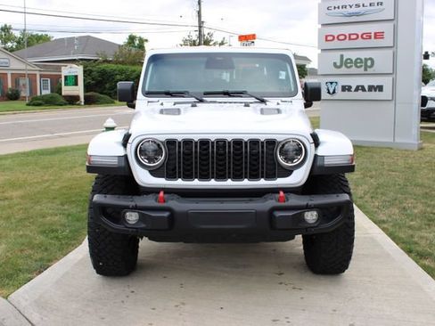 Used 2026 Jeep Gladiator Rubicon AWD/4WD image 6