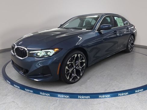 New 2026 BMW 330i Sedan w/ Convenience Package RWD image 1