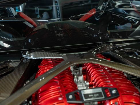 Used 2023 Chevrolet Corvette Z06 w/ Z07 Performance Package RWD image 84