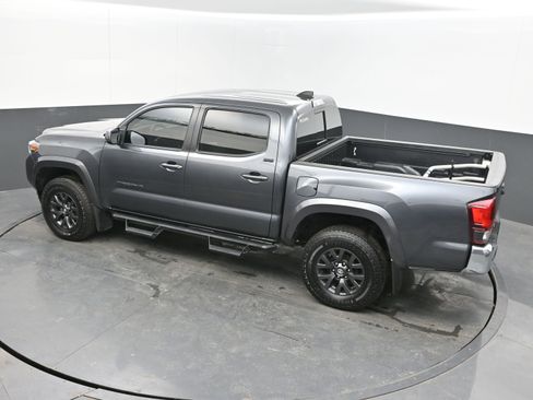 Used 2022 Toyota Tacoma SR5 image 36