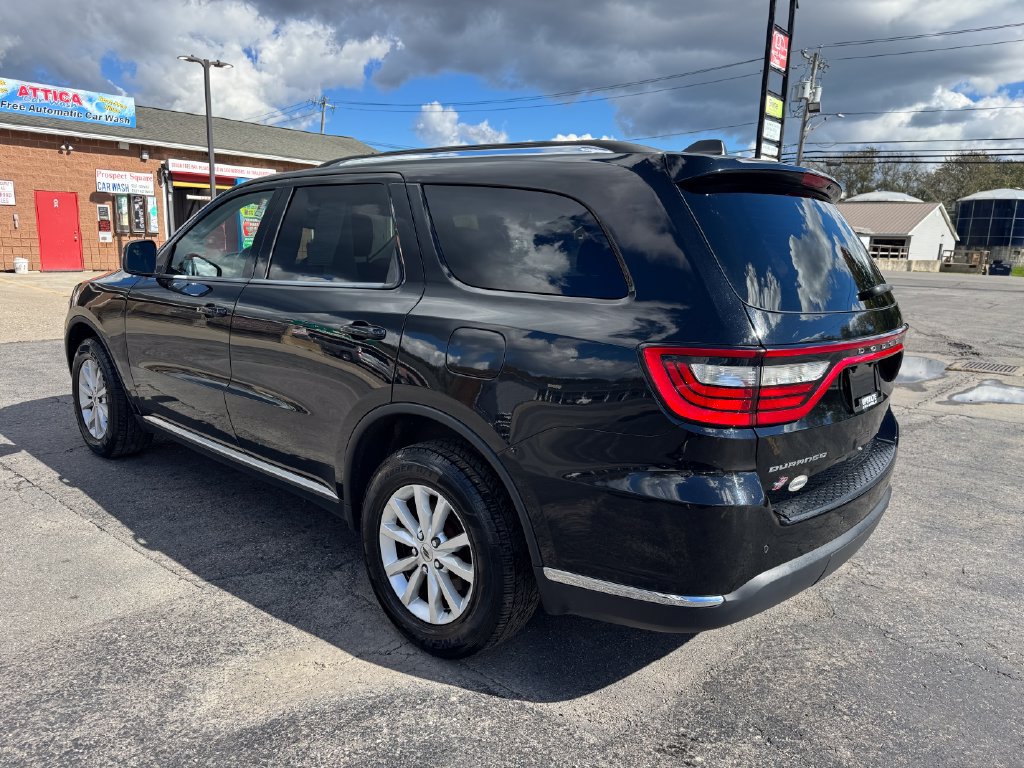 Used 2019 Dodge Durango SXT AWD/4WD image 4