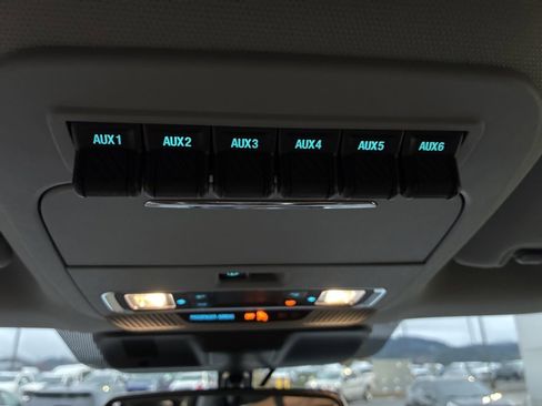 Used 2023 Ford F250 Lariat w/ FX4 Off-Road Package image 20