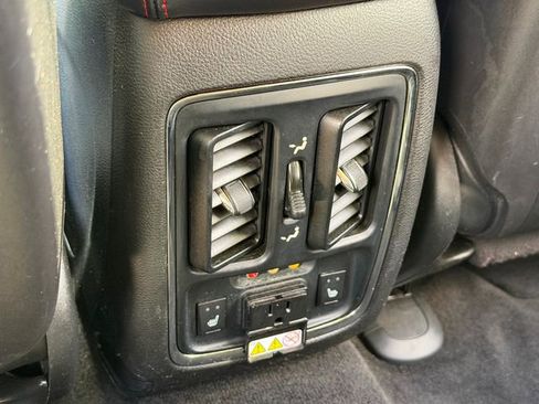 Used 2013 Dodge Durango R/T w/ Technology Group RWD image 28