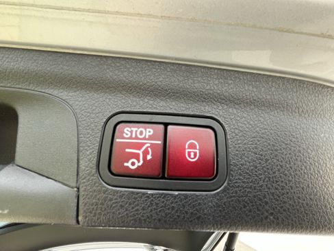 Used 2023 Mercedes-Benz GLE 350 image 35