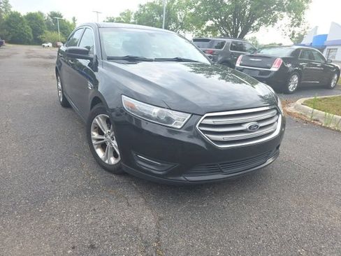 Used 2013 Ford Taurus SEL FWD image 1