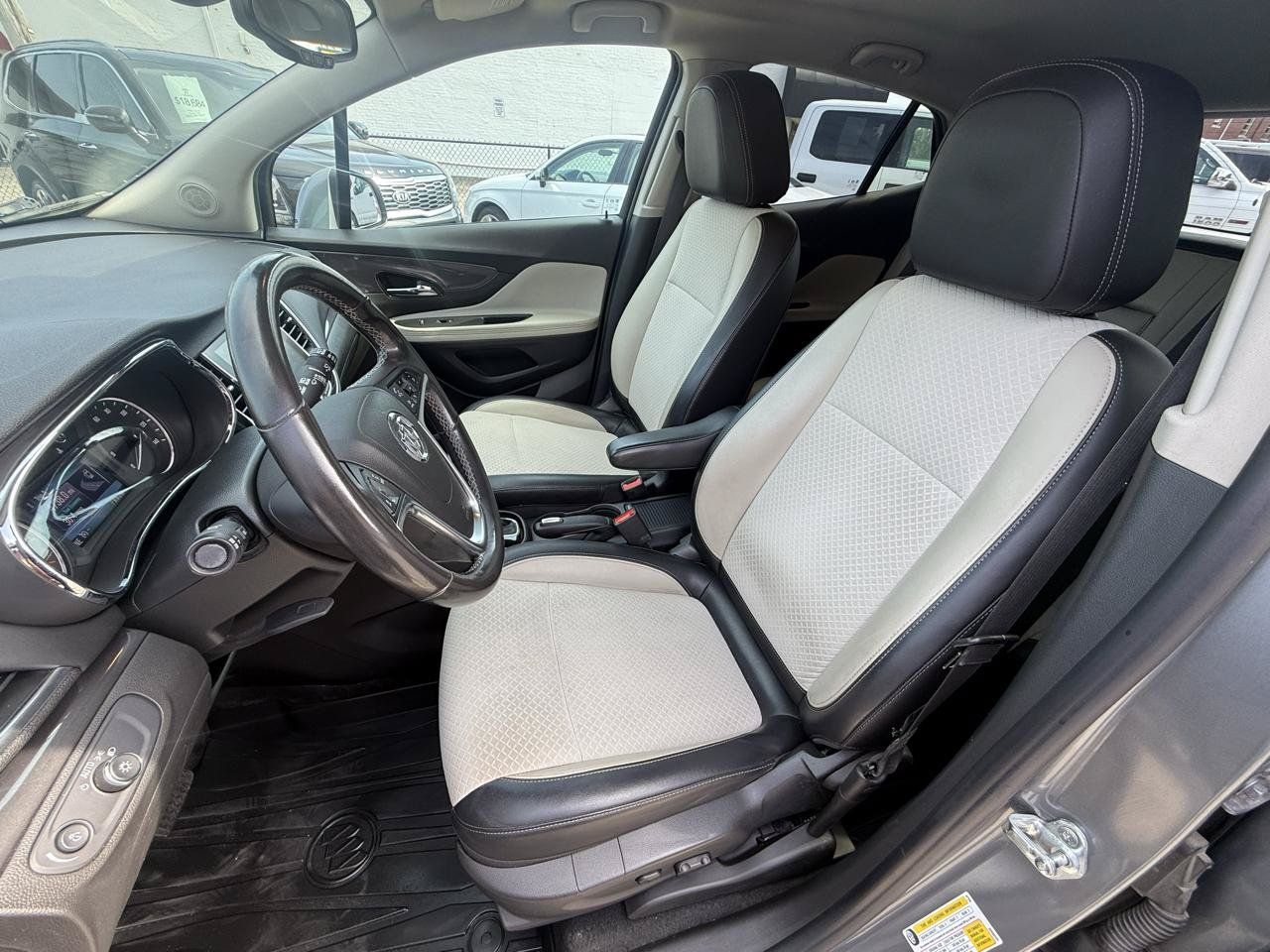 Used 2019 Buick Encore Preferred AWD/4WD image 14
