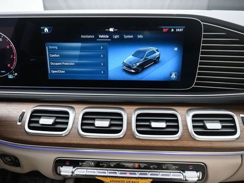 New 2026 Mercedes-Benz GLE 450 4MATIC image 11