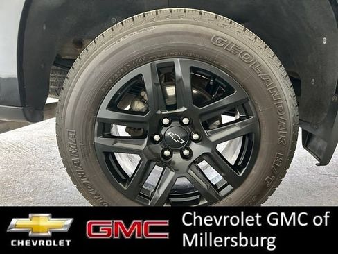 Used 2024 Chevrolet Silverado 1500 RST w/ Convenience Package II AWD/4WD image 14