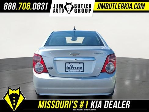 Used 2015 Chevrolet Sonic LT FWD image 21