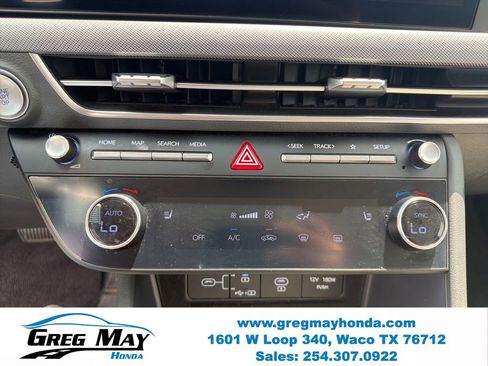 Used 2025 Hyundai Sonata SEL FWD image 15