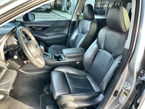 Used 2024 Subaru Outback Limited XT AWD/4WD image 3