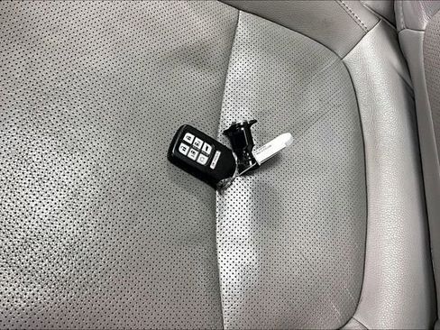 Used 2020 Honda Odyssey Elite image 34