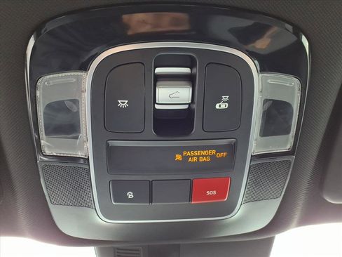 Certified 2023 Hyundai Santa Cruz SEL Premium image 19