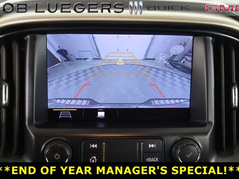 Certified 2022 GMC Canyon Denali w/ Denali Black Edition Package image 27