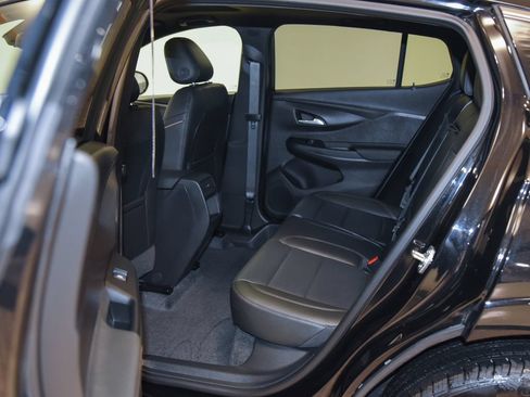 Used 2025 Buick Envista Avenir FWD image 14