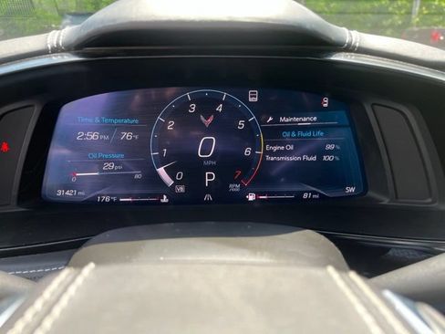 Used 2021 Chevrolet Corvette Stingray Premium Cpe w/ Z51 Performance Package RWD image 15