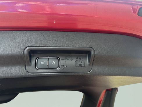 Used 2025 Ford Explorer ST AWD/4WD image 22