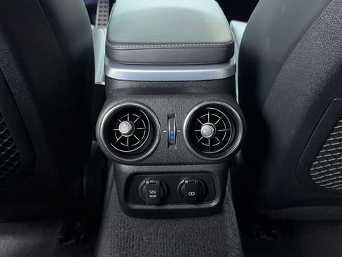 Used 2023 Kia Stinger GT2 image 23