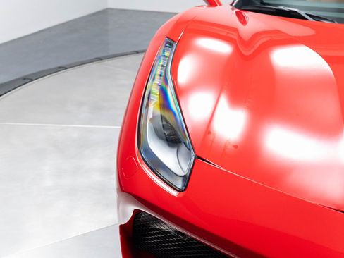 Used 2016 Ferrari 488 GTB RWD image 60