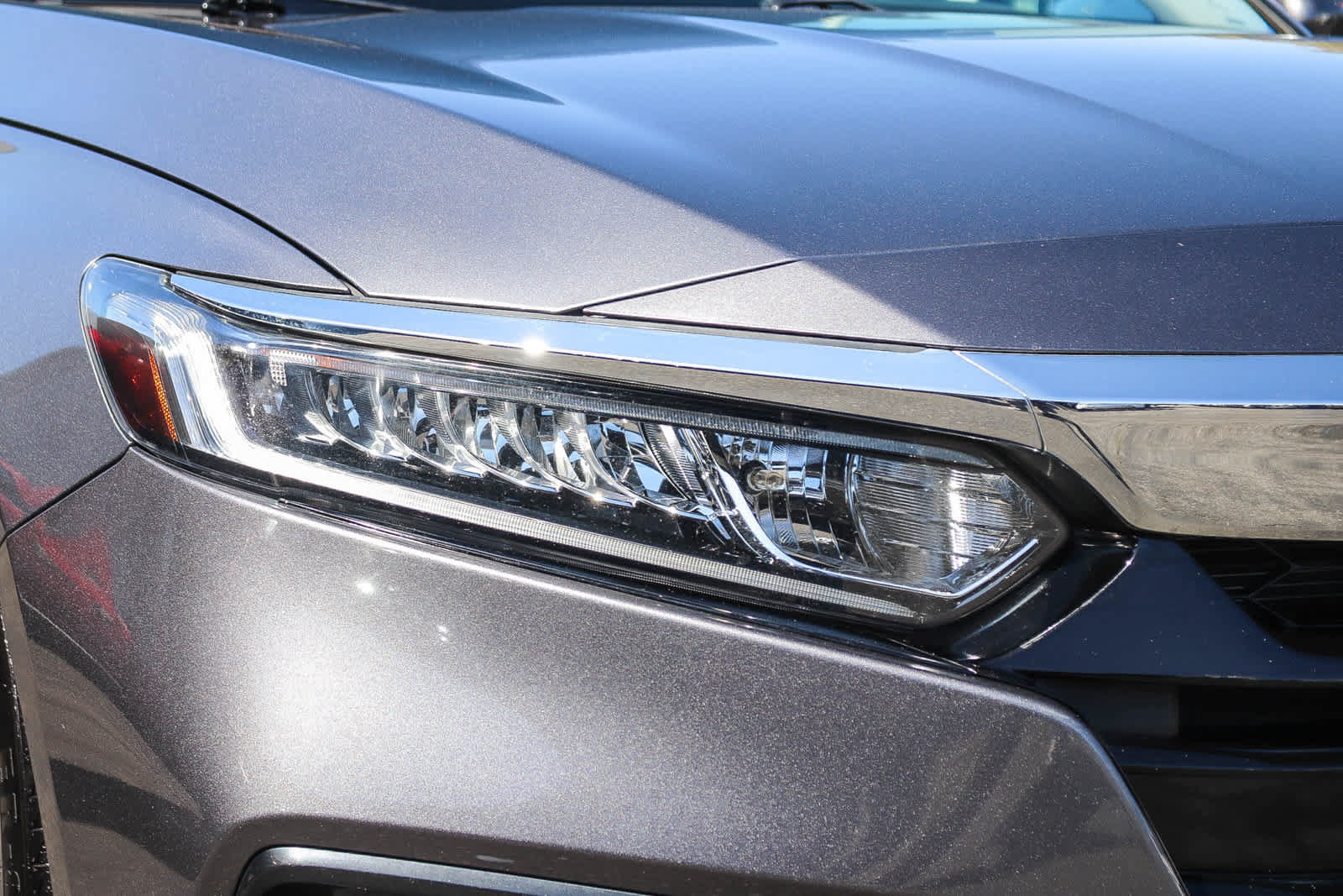 Used 2020 Honda Accord EX image 7