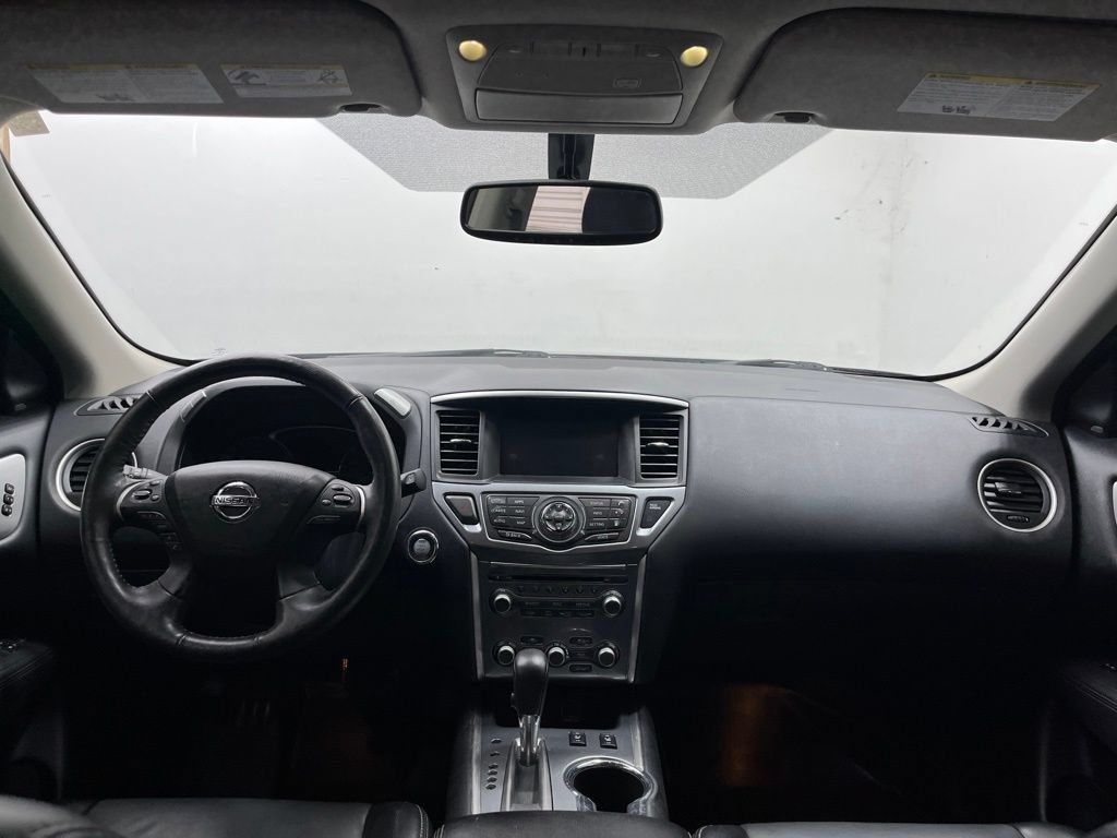 Used 2020 Nissan Pathfinder SL FWD image 18