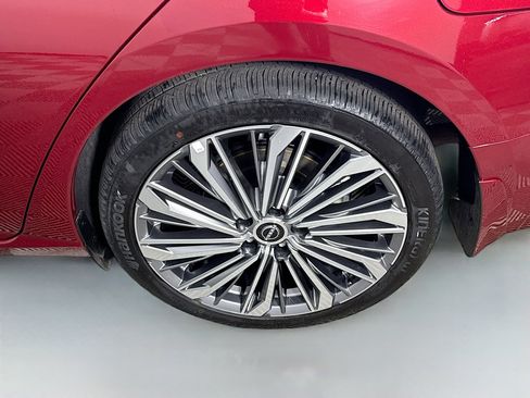 Used 2024 Nissan Altima 2.5 SL image 37